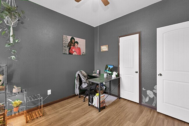 Building Photo - 3554 Paganini Pl