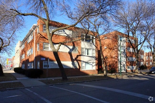 Primary Photo - 2402 North New England Avenue