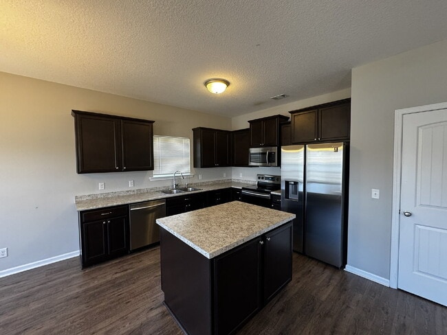 Building Photo - Home for Rent