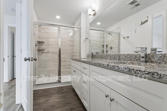 Building Photo - 2403 Trafton Pl