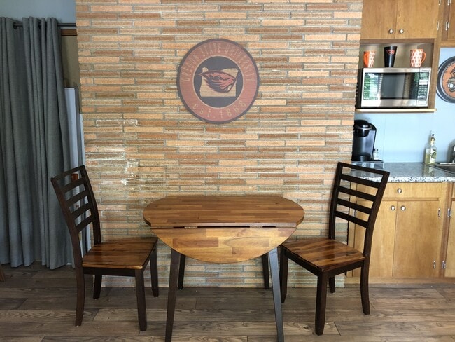 Building Photo - Timian House