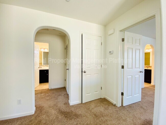 Building Photo - 1484 Mosaic Way