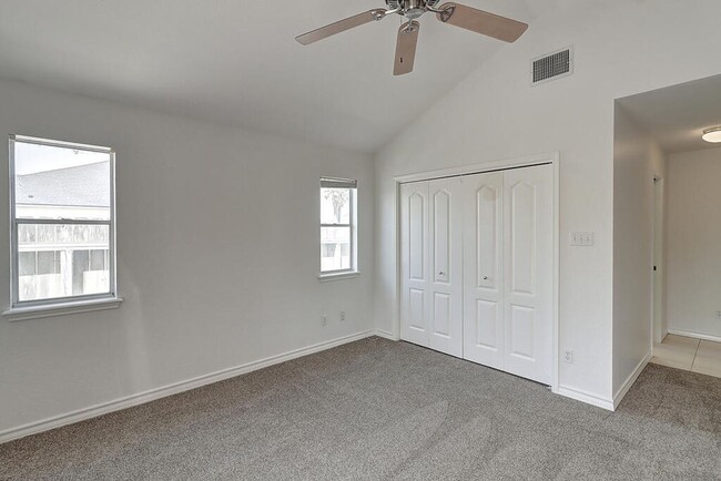 Building Photo - 15321 Dasmarines - 3/bed 2/bath $2,099/mo
