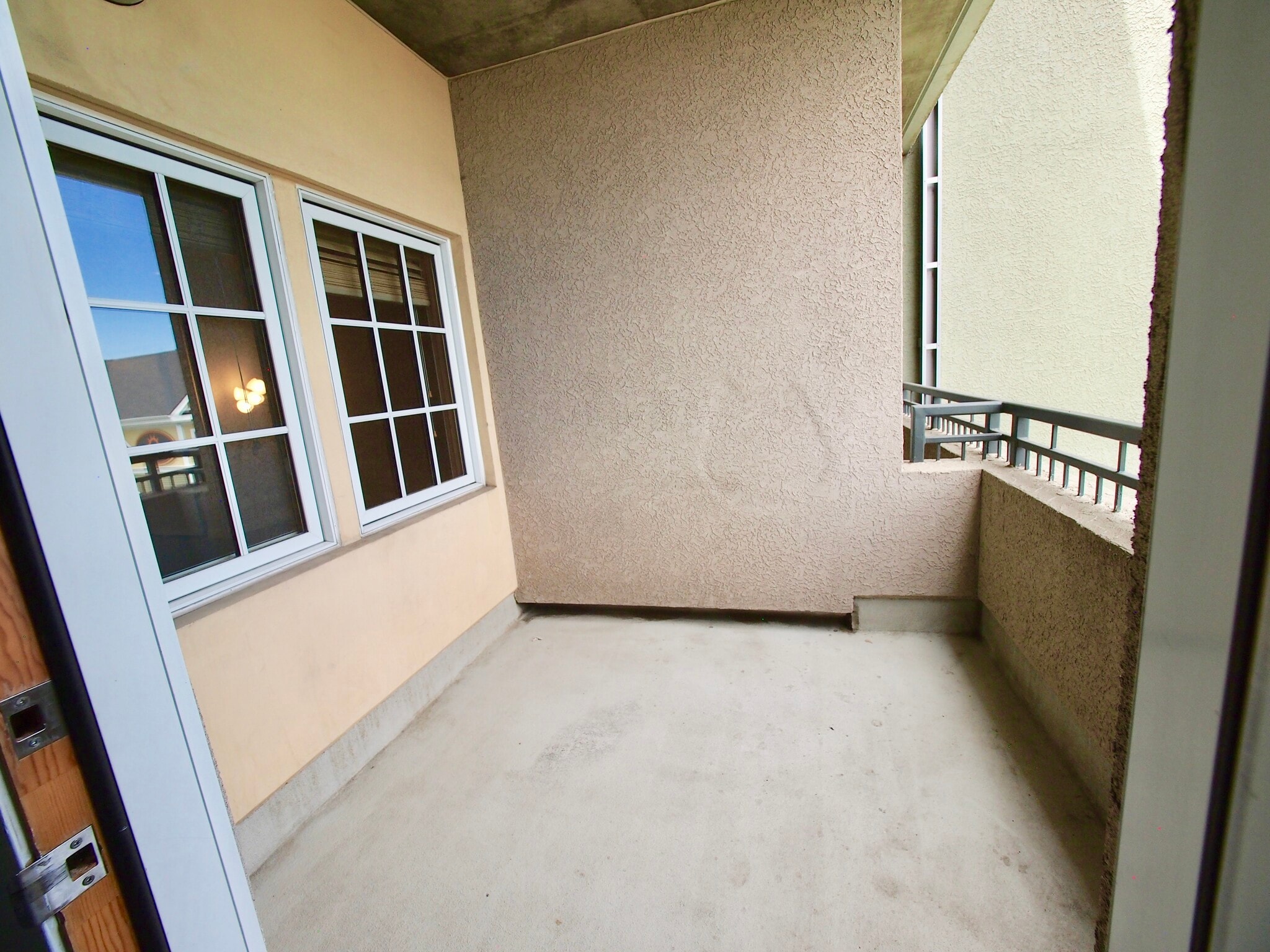 Balcony - 275 S Harrison St