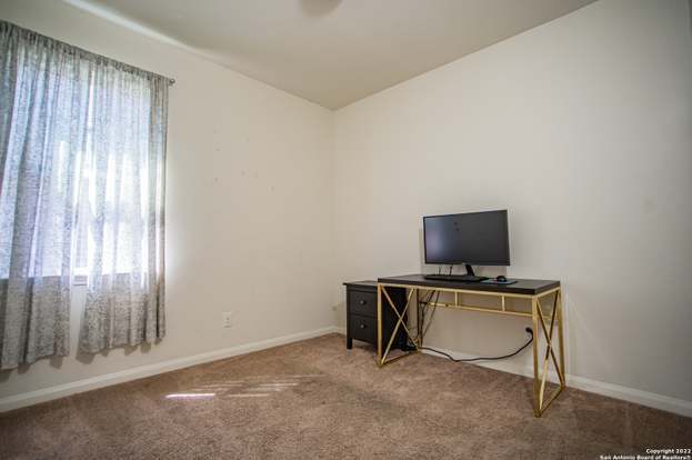 Building Photo - 7715 Watersedge Cove