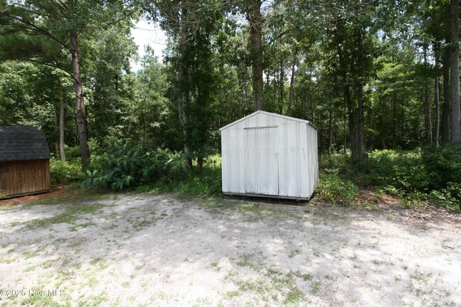 Building Photo - 4032 Northwest Rd