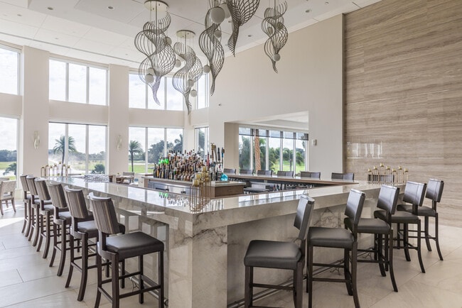 Building Photo - 4677 Carlton Golf Dr
