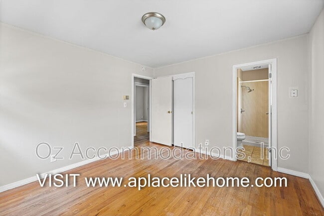 Building Photo - 8810 Benson St
