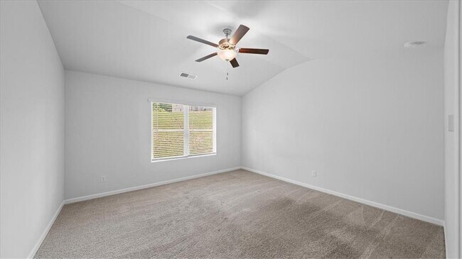 Building Photo - 7573 Knoll Hollow Rd