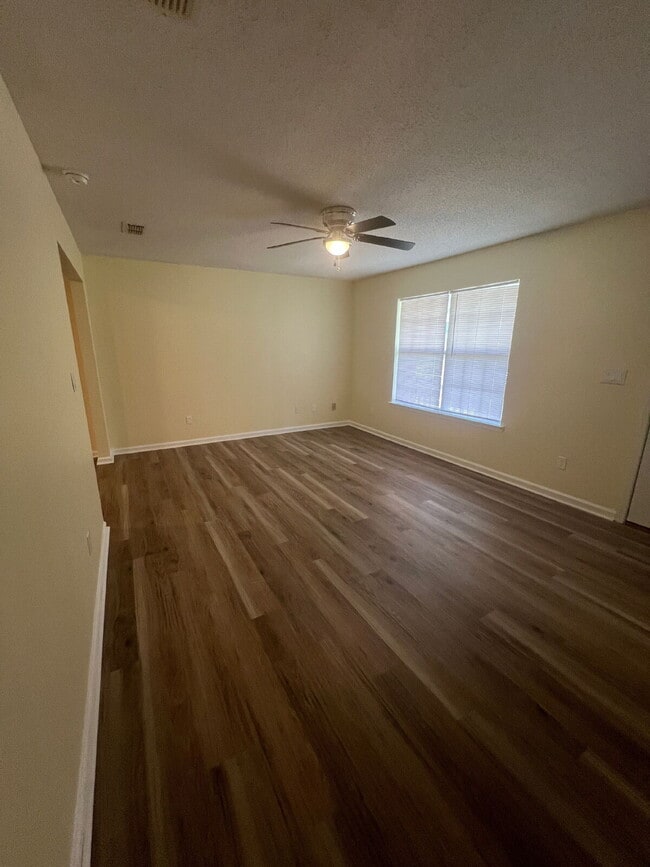 Building Photo - Nice Updated Home- Quincy FL
