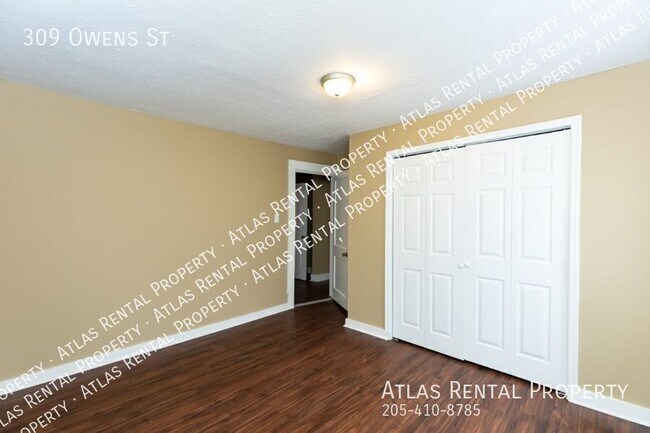 Building Photo - 309 Owens St
