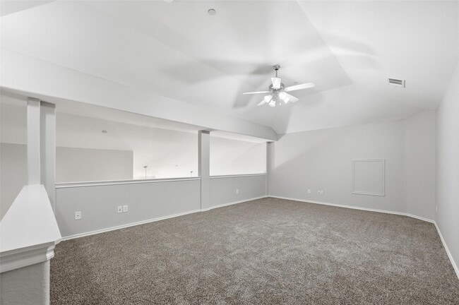 Building Photo - 9842 Wake Bridge Dr