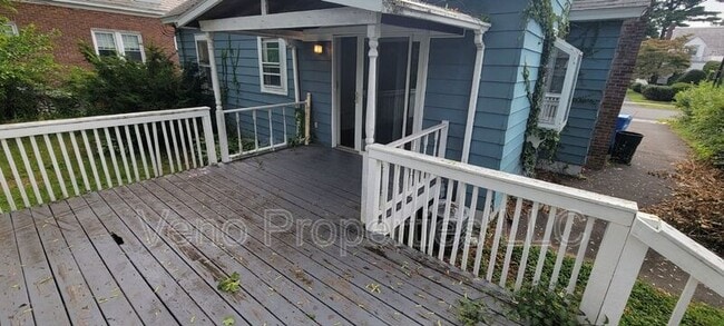 Building Photo - 186 Winthrop Ave