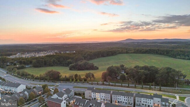 Building Photo - 22559 Clarksburg Rd