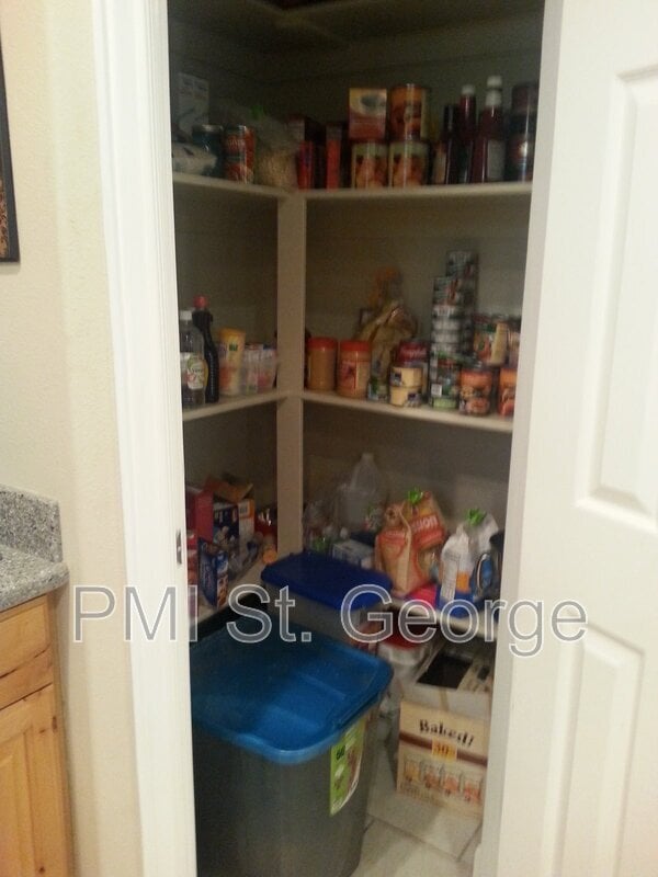 Building Photo - 73 Pheasant Dr