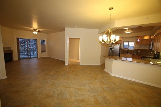 Building Photo - 2 Bedroom Condo close to Downtown!