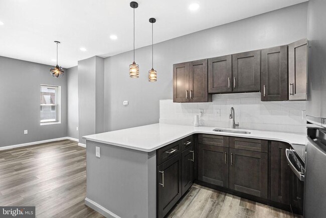 Building Photo - 2550 N 12th St