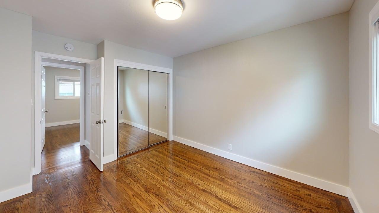 Building Photo - 2060 Santa Clara Ave