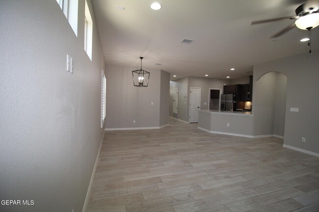 Building Photo - 509 Cedarwood Ave