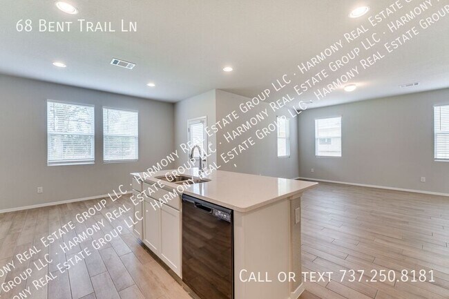 Building Photo - 68 Bent Trl Ln