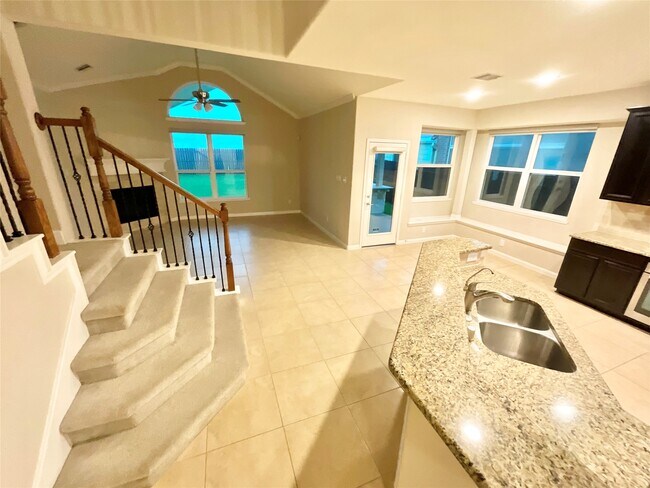 Building Photo - 26954 Mustang Retreat Ln