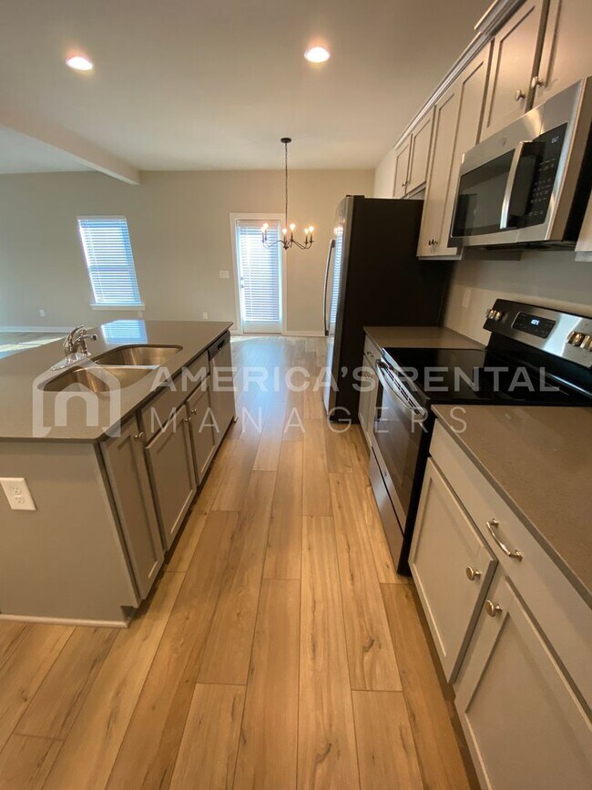 Building Photo - Home for Rent in Cullman, AL!!! Available to View with a 48 hour notice!!