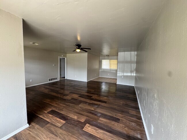 Building Photo - 5109 S Georgia Terrace