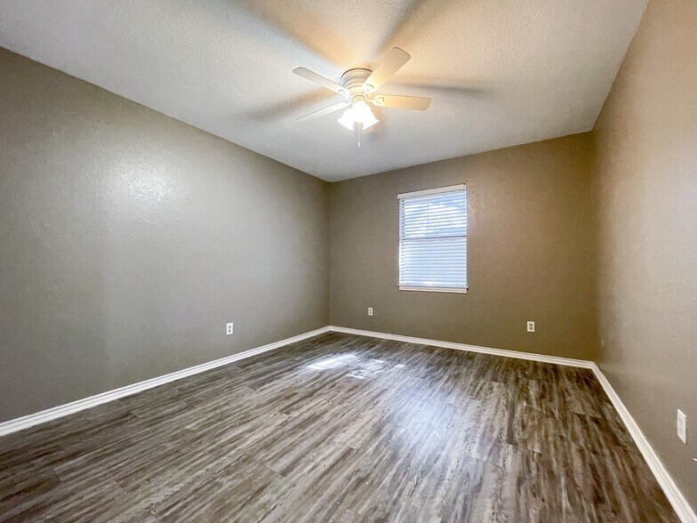 Building Photo - 7104 Churchill Cir