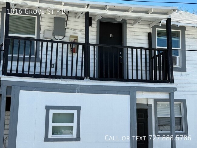Building Photo - 1016 Grove St