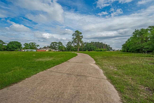 Building Photo - 11618 Boudreaux Rd