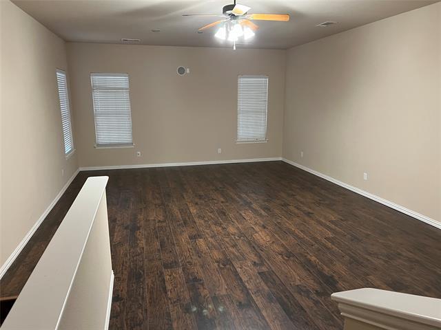 Building Photo - 1803 E Branch Hollow Dr