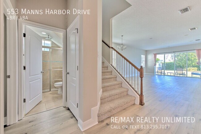 Building Photo - 553 Manns Harbor Dr