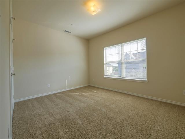 Building Photo - 5417 Dolores Pl