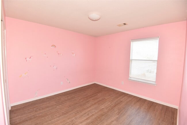 Building Photo - 9907 Up Country Ln