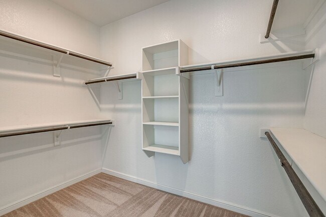 Building Photo - Perfectly located.  3 Bedroom, 2 Bath Home in Twin Mills- Eagle Mountain Saginaw ISD- 76179