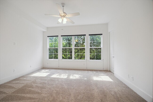 Building Photo - 2509 Dorrington St