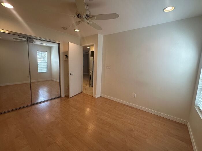 Building Photo - 1850 E Maryland Ave