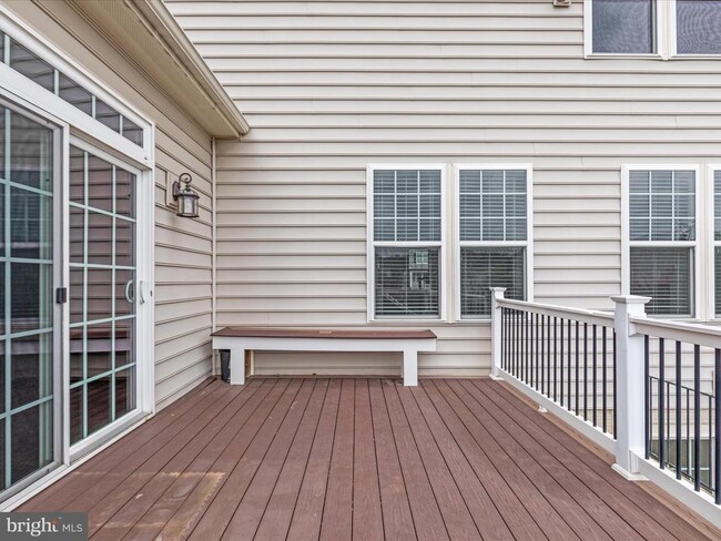 Building Photo - 6684 Muir Dr