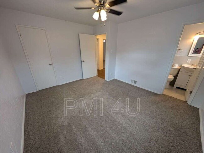 Building Photo - 9619 Arvada Ave NE
