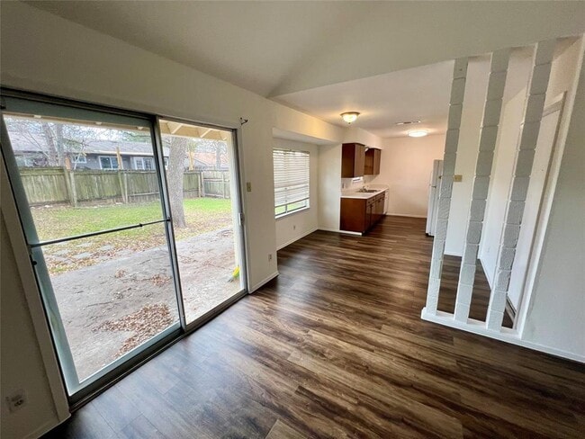 Building Photo - 2619 Baxter Dr