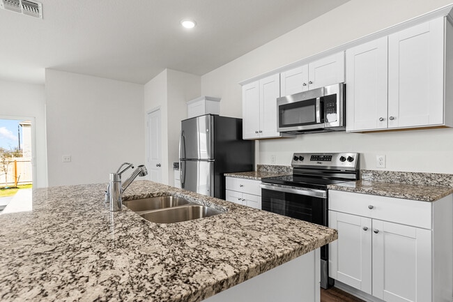 Building Photo - 927 Middlebury Farms