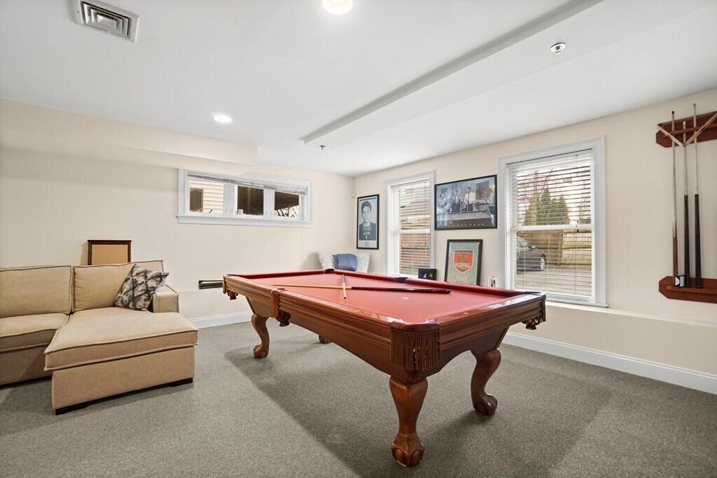 Building Photo - 6 Howell St