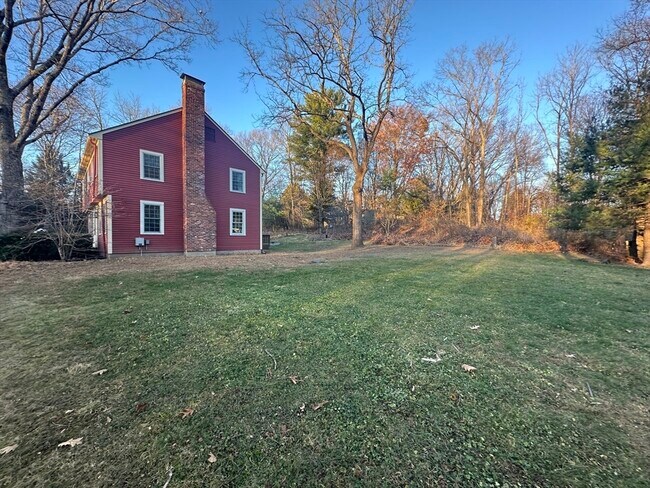 Building Photo - 16 Page Farm Rd