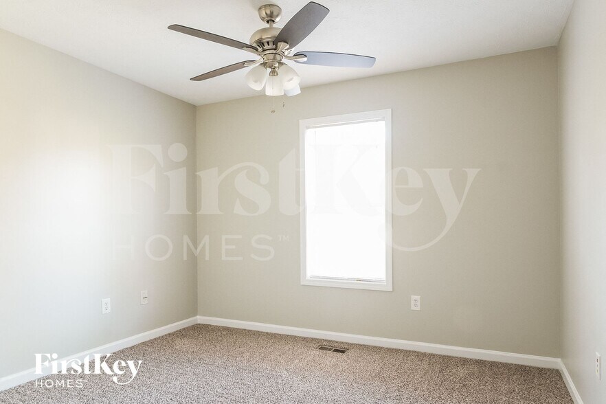 Building Photo - 279 Pine Needle Trail