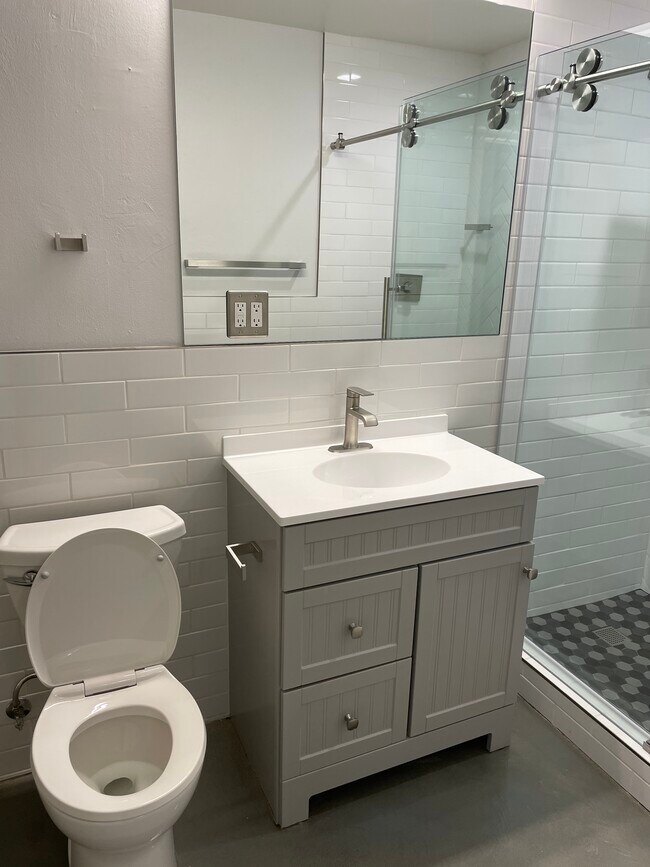 Building Photo - 1222 S Roosevelt St