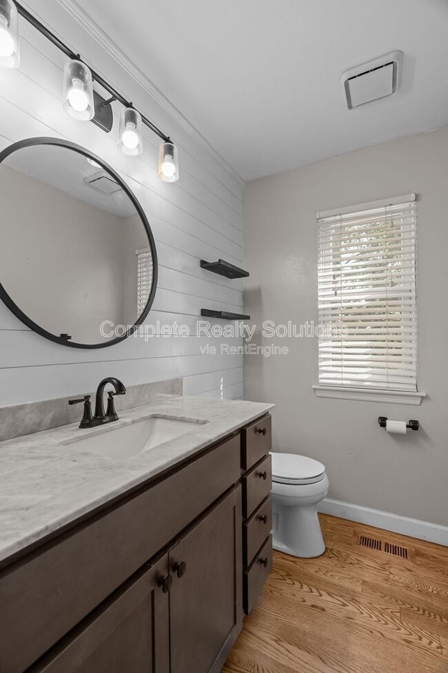 Building Photo - 16610 Green Needle Ct