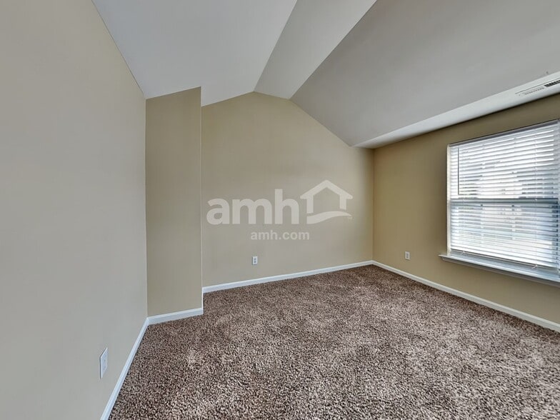 Building Photo - 1538 Brown Owl Dr