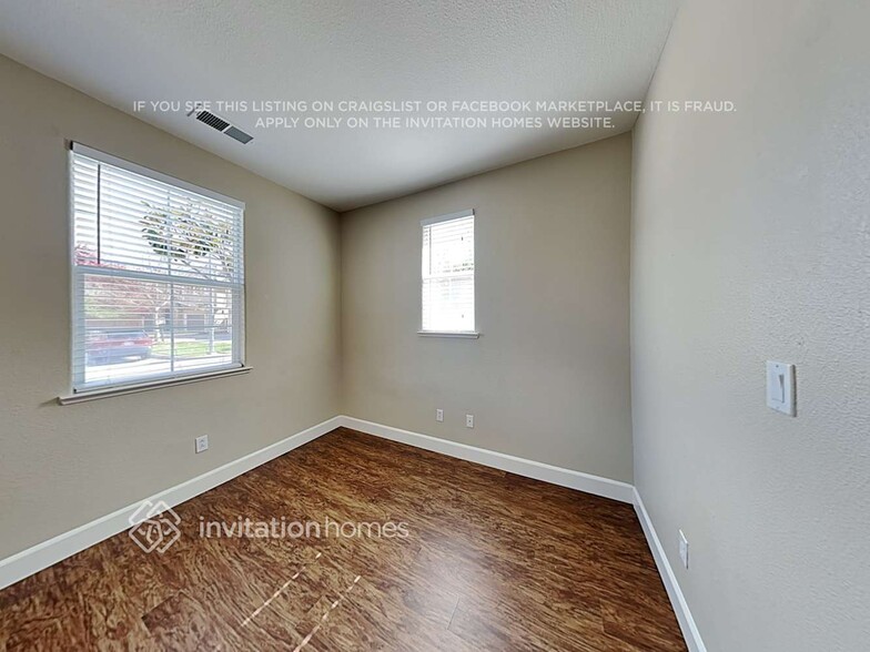 Building Photo - 6082 Ashwell Way