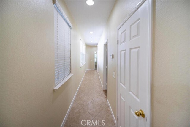 Building Photo - 38729 Clearbrook Dr