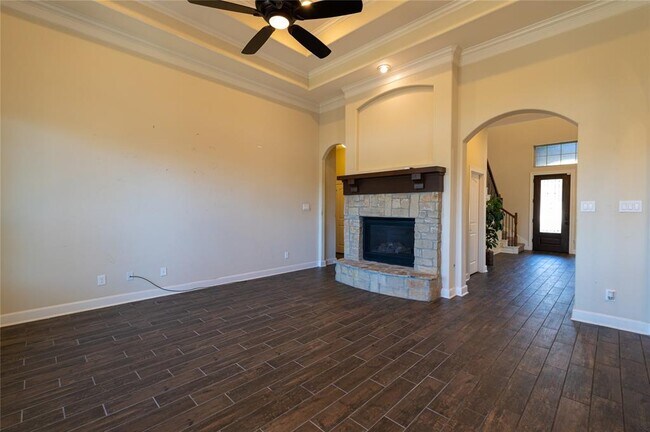 Building Photo - 4855 Bayou St.John